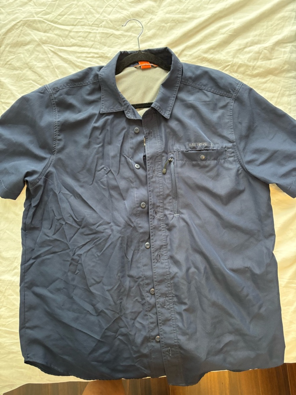 Merrell Men's Short Sleeve Button-Down Shirt - Navy Blue